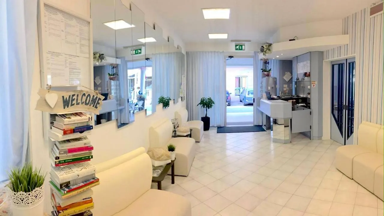 רימיני Hotel Kelly