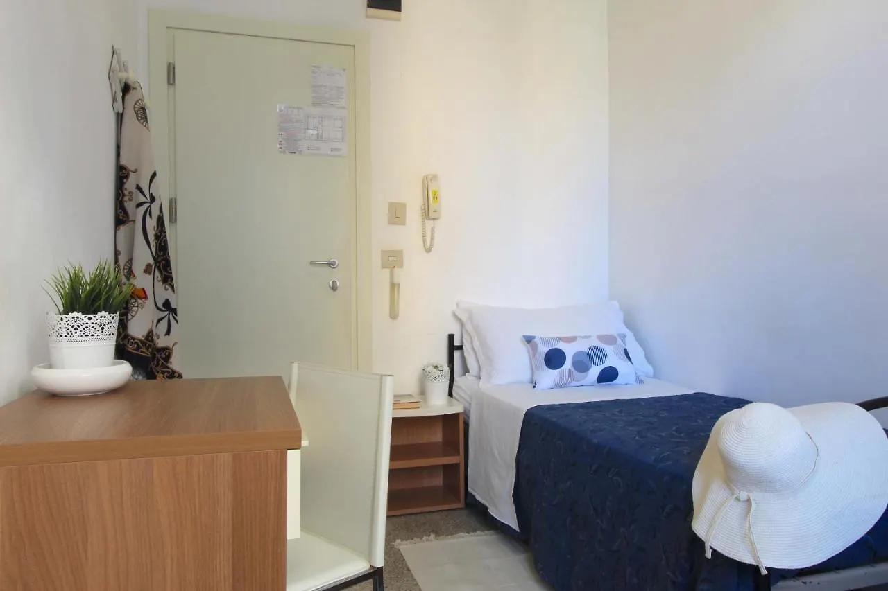 רימיני Hotel Kelly