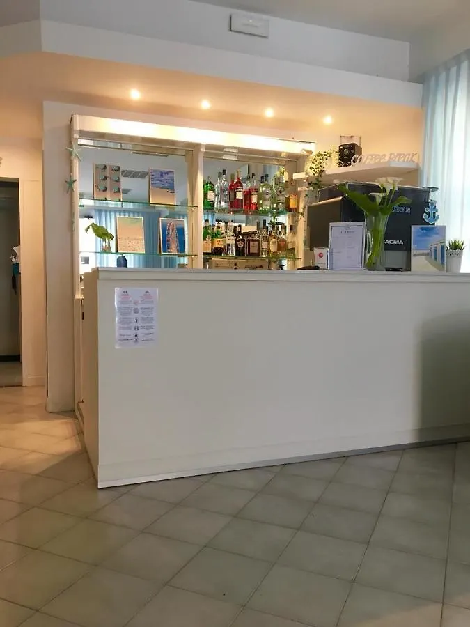 Hotel Kelly Римини
